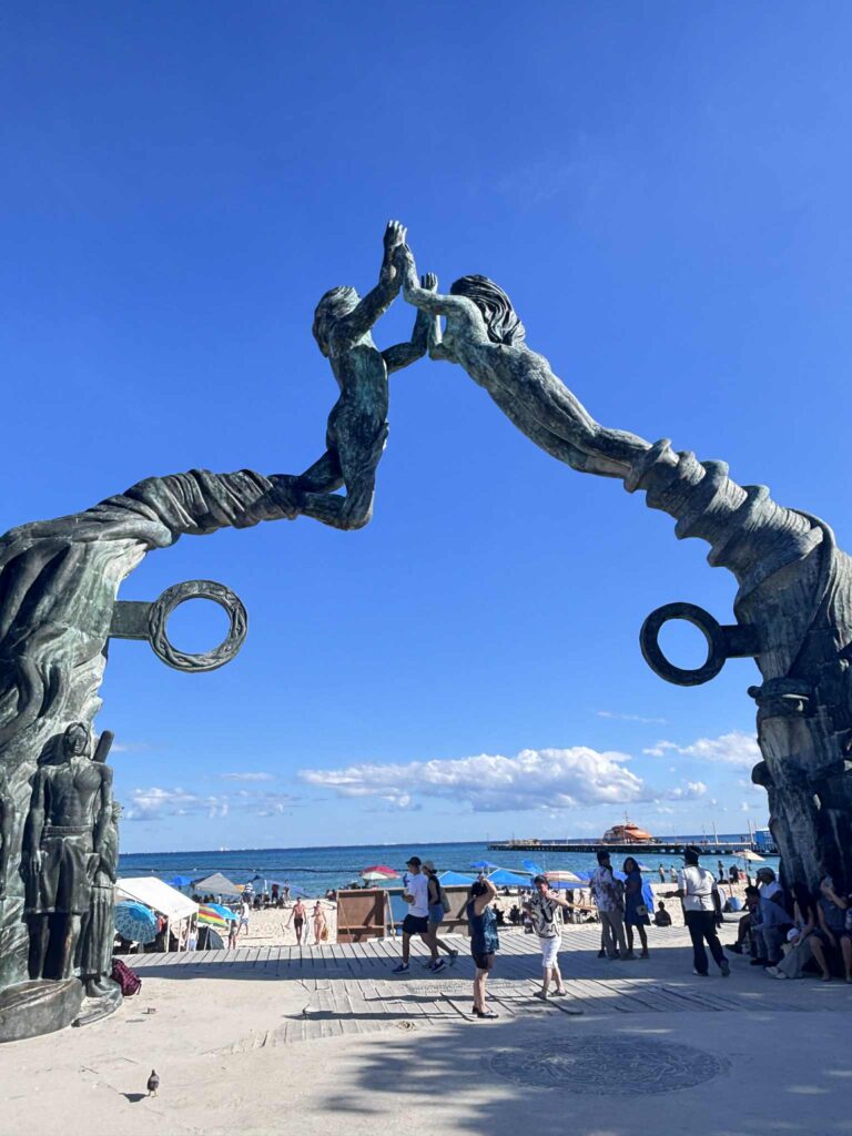 f81214b3 12ae 44f0 8665 4d54d6065ebb