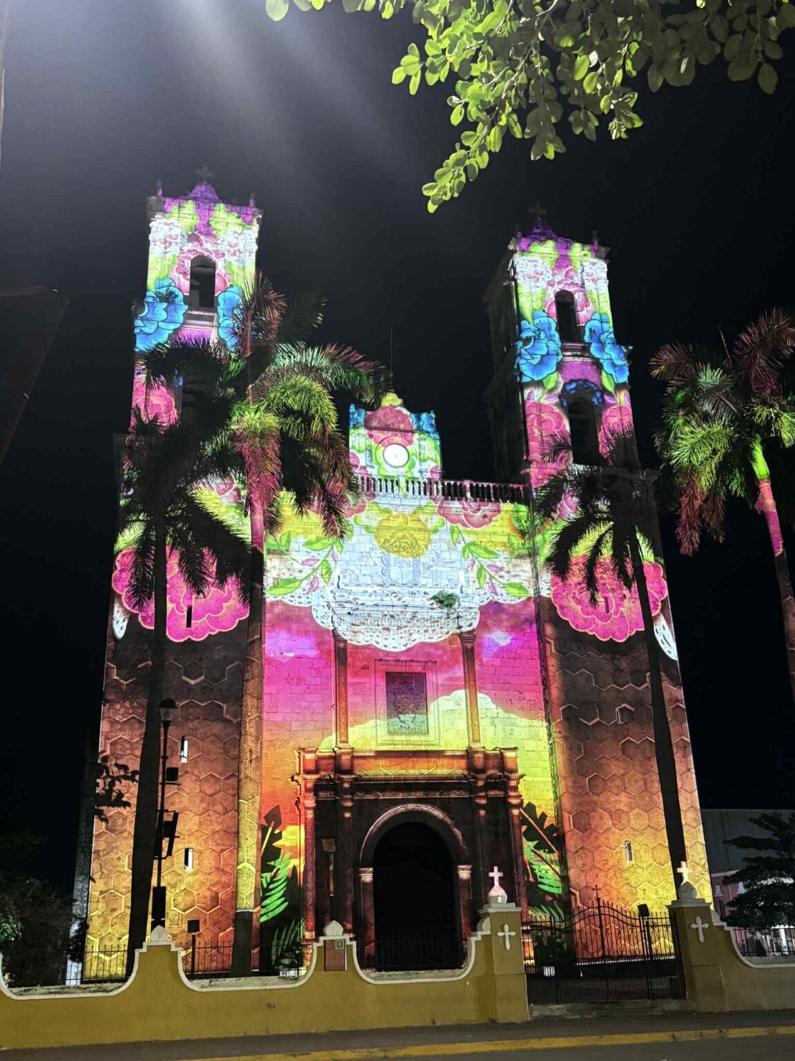 347f1860 c75a 48a8 a402 fd8104db99a8